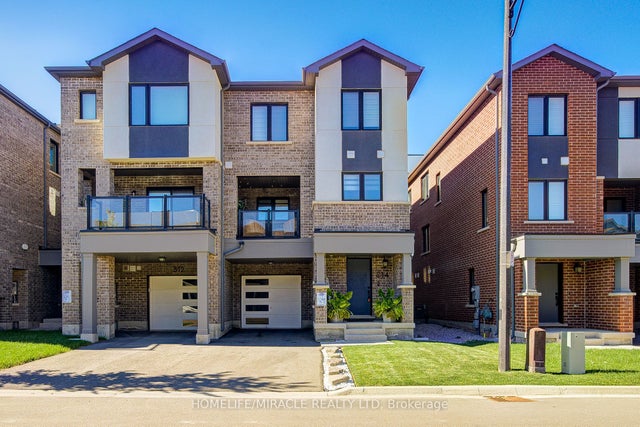 514 Bellflower Court, Milton