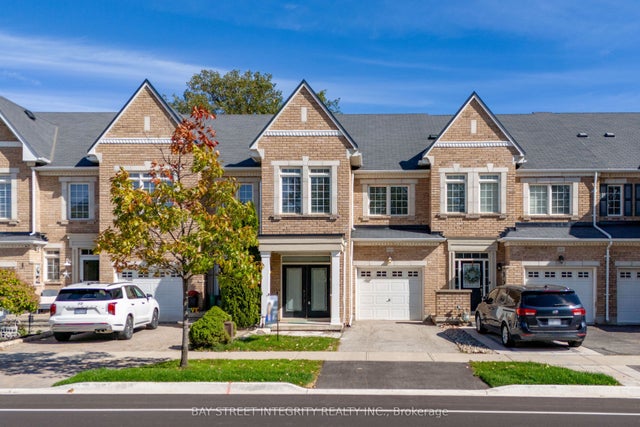 2413 Grand Oak Trail, Oakville