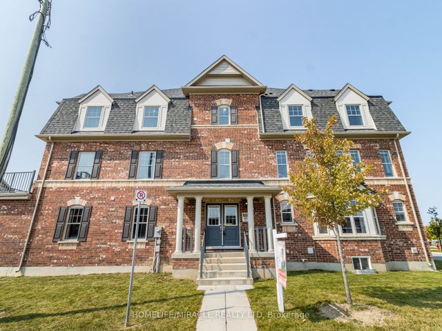 43 Finegan Circle, Brampton