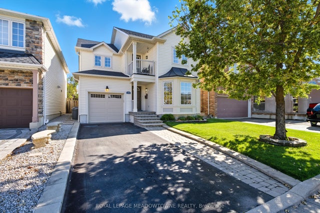 1220 Turner Drive, Milton