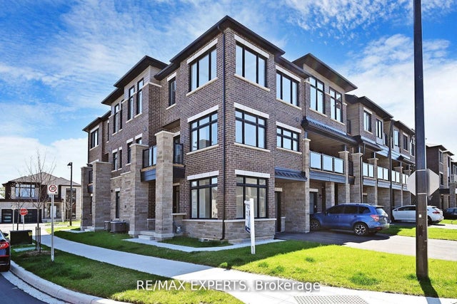 1537 Moonseed Place, Milton