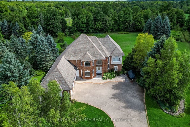 11150 Menzies Court, Milton