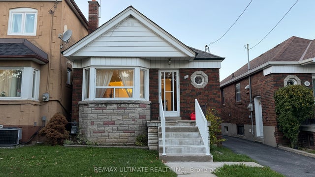 510 Whitmore Avenue Main, Toronto W04