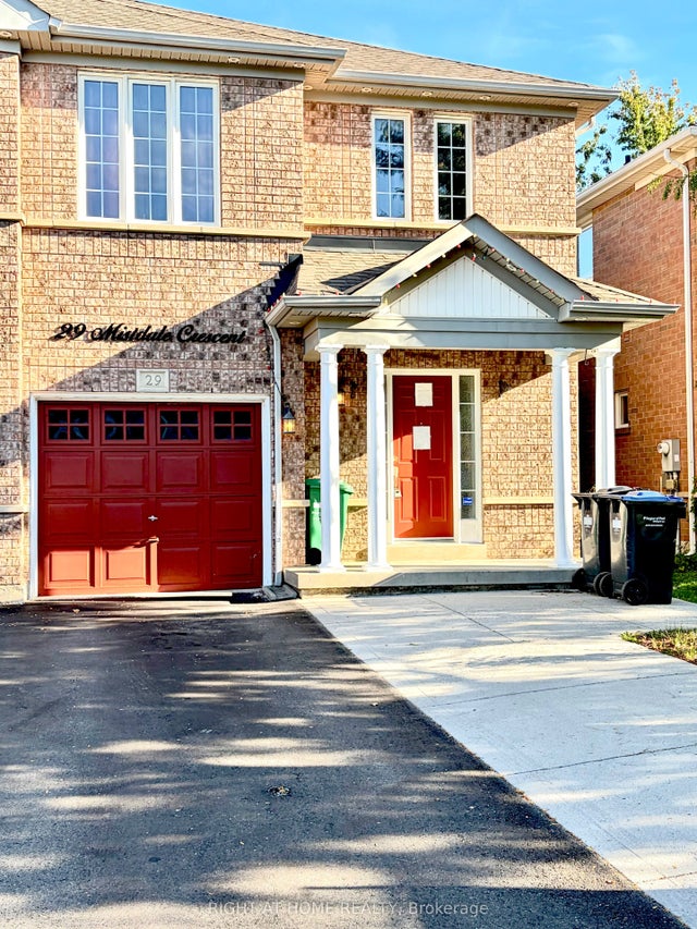29 Mistdale Crescent, Brampton