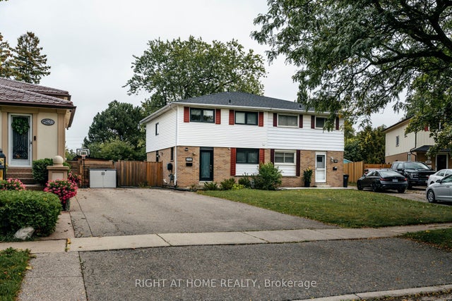 2668 Hollington Crescent Lower, Mississauga