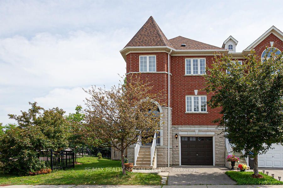 5845 Tiz Road, Mississauga