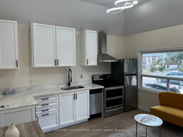 70 Dunraven Drive, Toronto W03
