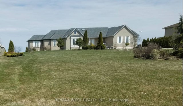 8 Everglade Drive, Brampton