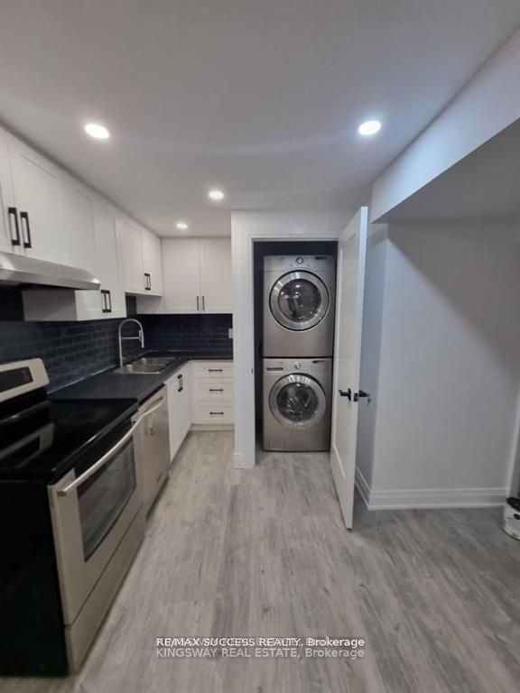 145 Fred Young Drive Room-2, Toronto W05