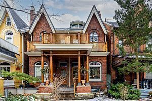 125 Macdonell Avenue, Toronto W01