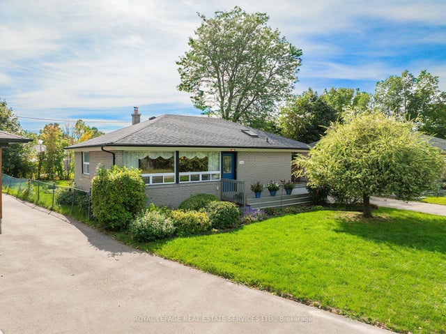 340 Leonard Street, Caledon