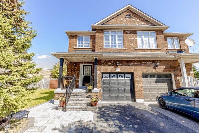137 Zia Dodda Crescent, Brampton
