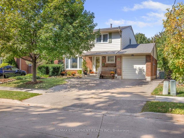 10 Alexander Street, Brampton