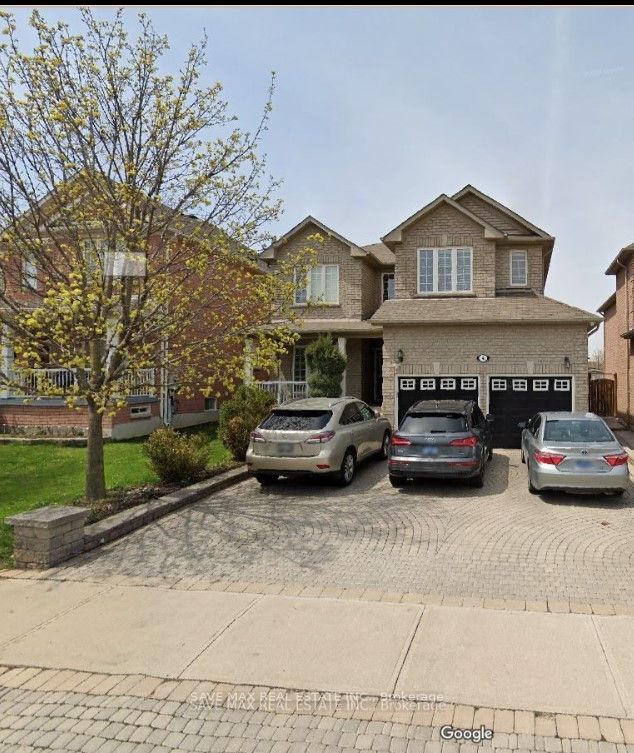 4 Ivory Tusk Court, Brampton