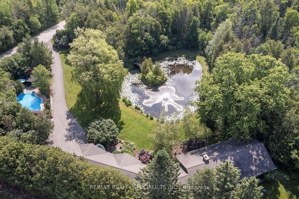 2 Cedar Drive, Caledon