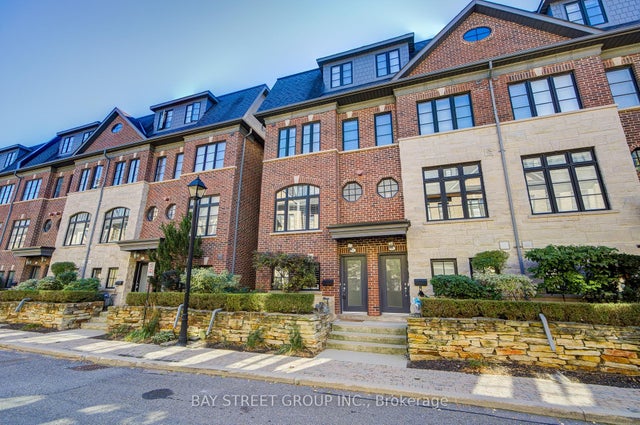 51 Lobo Mews, Toronto W08