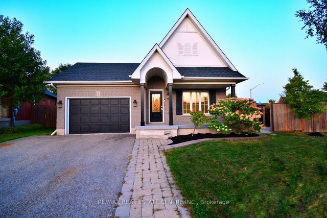 2 Althorp Drive, Orangeville