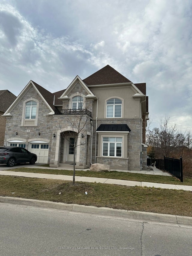 30 Burlwood Rd Burlwood Road, Brampton