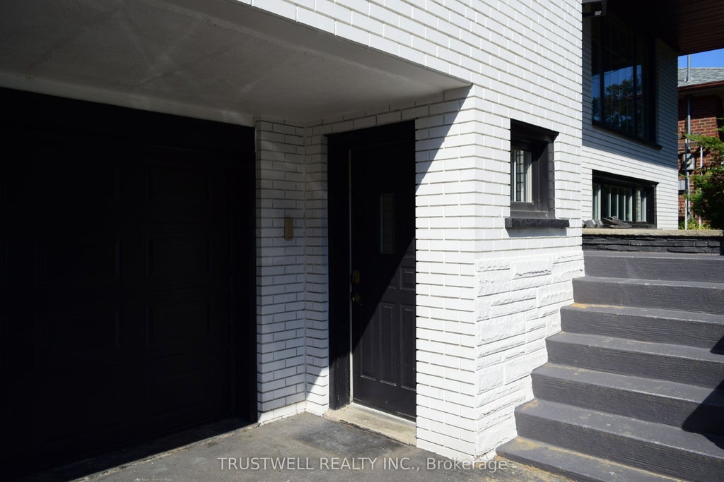 1633 Sunnycove Drive, Mississauga