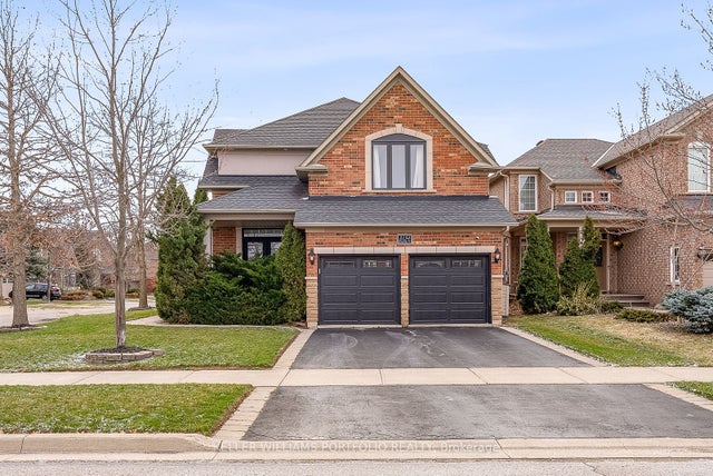 2154 Kingsridge Drive, Oakville