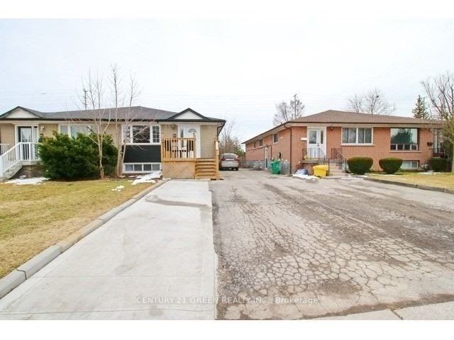 92 Kingsmere Crescent (main), Brampton