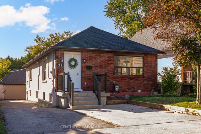 26 Alyward Street, Toronto W04