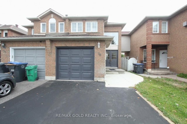 96 Lauraglen Crescent, Brampton