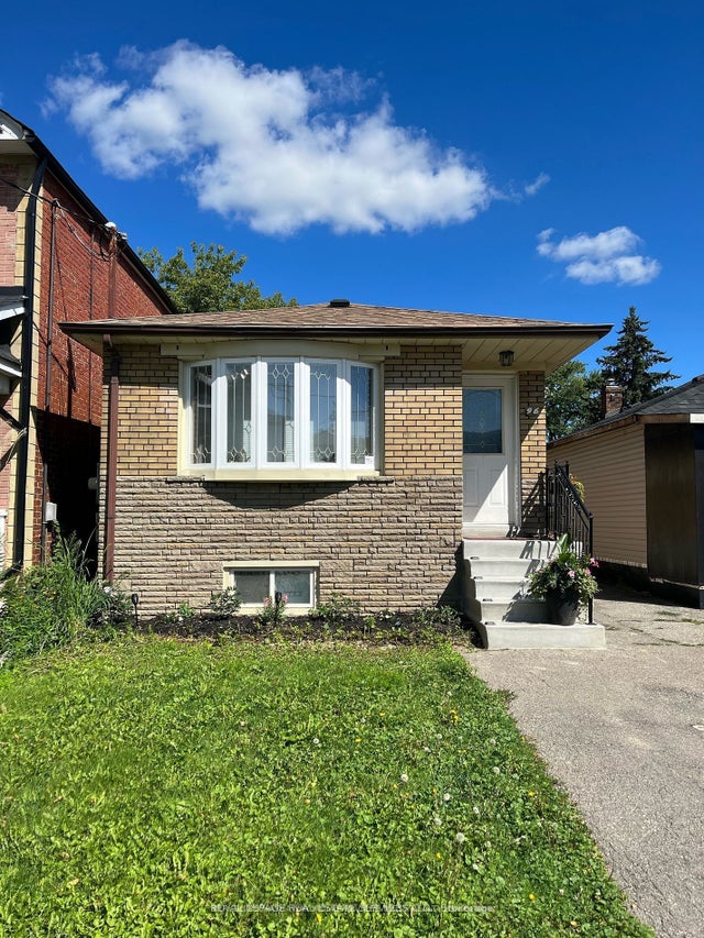 96 Simpson Avenue Lower, Toronto W06