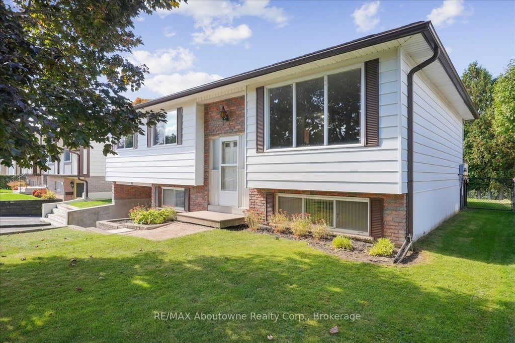 14 Norman Avenue, Halton Hills