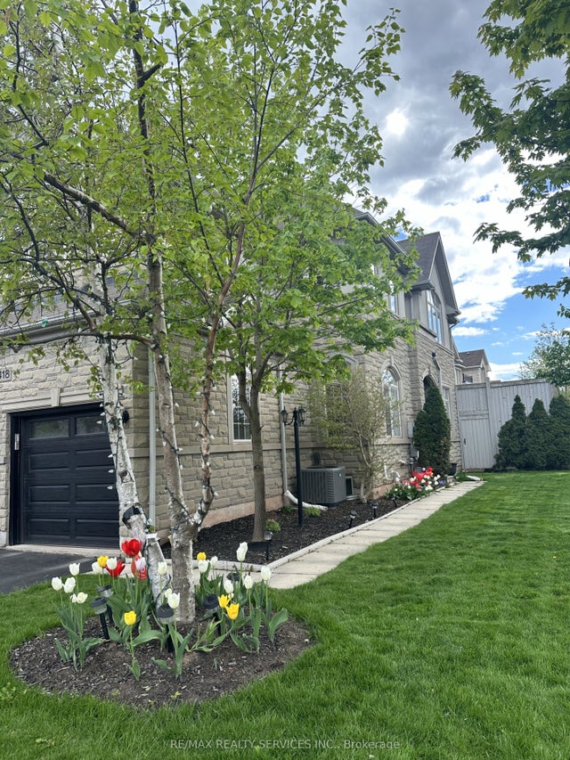 2418 Wasaga Drive, Oakville