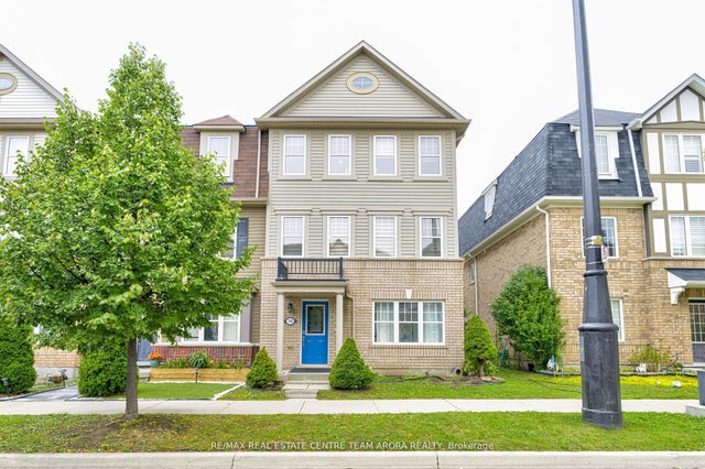 14 Crossbill Road, Brampton