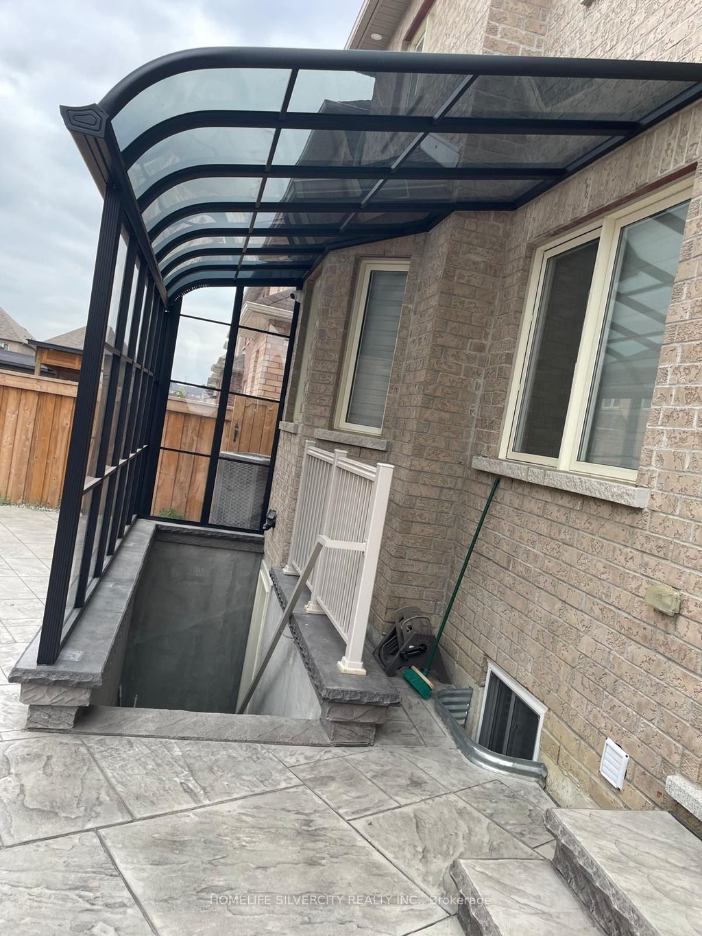 25 Seymour Road, Brampton