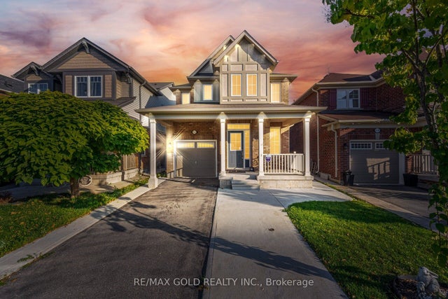 152 Vanhorne Close, Brampton