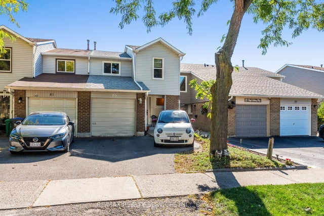 79 Royal Salisbury Way, Brampton