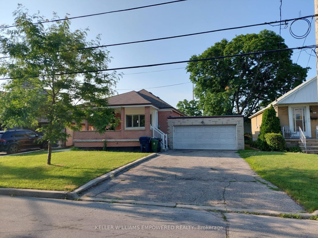 69 Whitley Avenue, Toronto W05