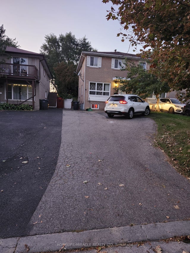 40 Corby Crescent Bsmt, Brampton