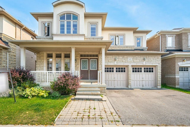 422 Hidden Trail, Oakville
