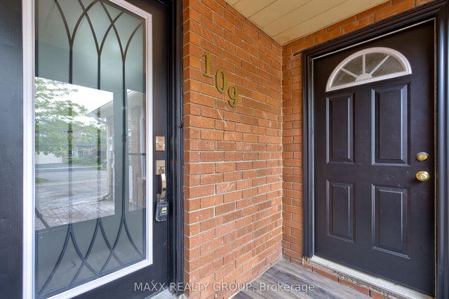 109 Woodsend Run, Brampton
