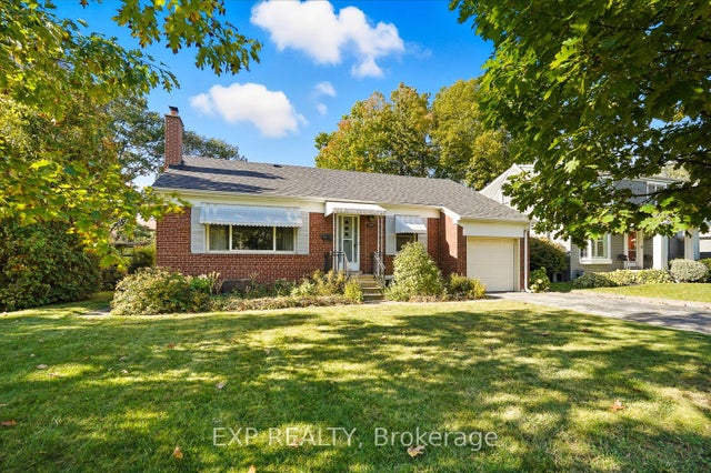 1071 Henley Road, Mississauga
