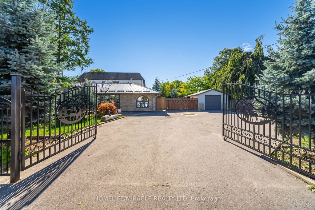 308 Third Line, Oakville