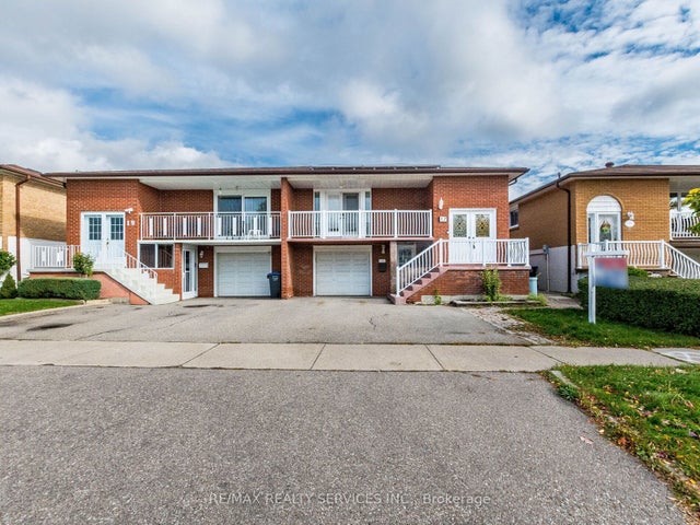 17 Fallway Road, Brampton
