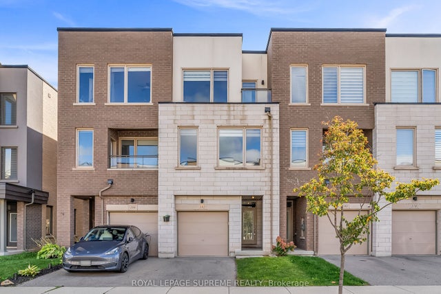 182 Huguenot Road, Oakville