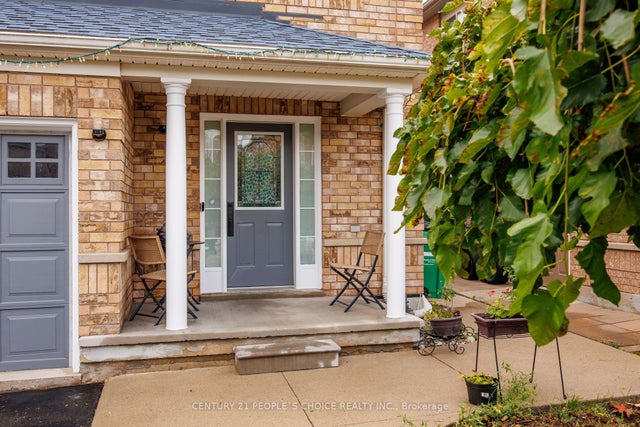 25 Trumpet Valley Boulevard, Brampton