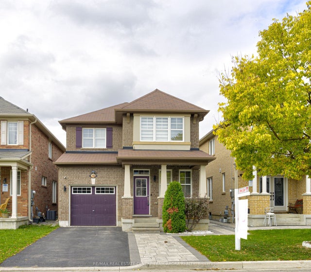 19 Henry Verschuren Avenue, Brampton