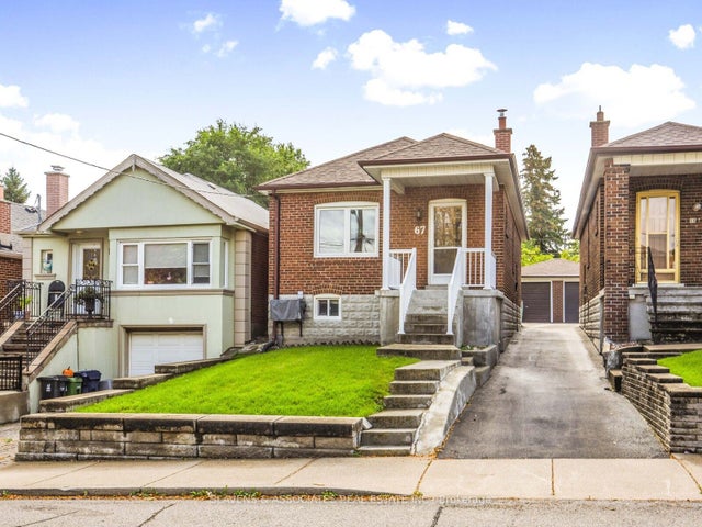 67 Belgravia Avenue, Toronto W04
