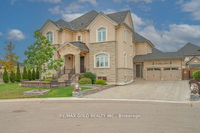 26 Adonis Close, Brampton