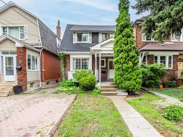 38 Harshaw Avenue, Toronto W02