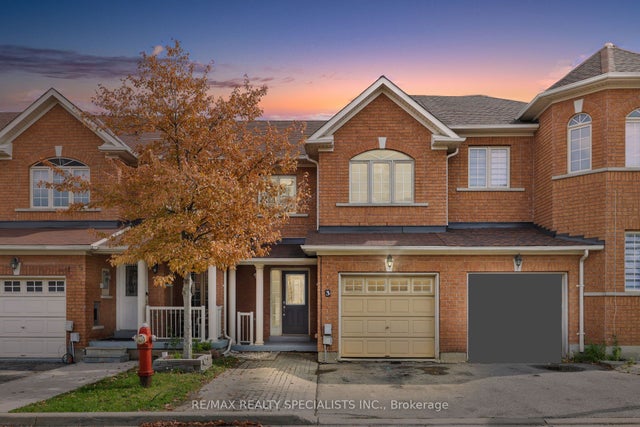 3 Rockgarden Trail N, Brampton