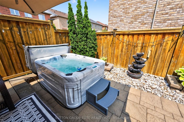 4307 Trail Blazer Way, Mississauga