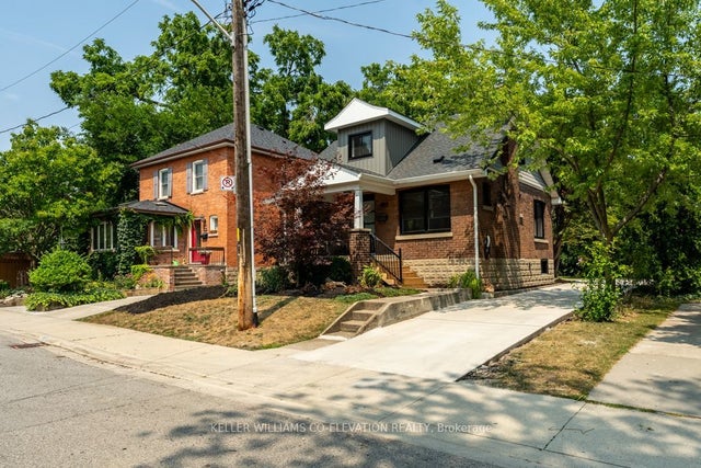 493 Crosby Avenue, Burlington